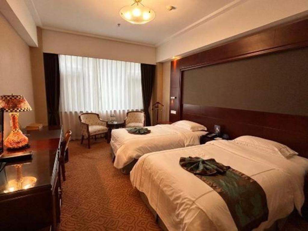 Yantai Golden Gulf Hotel Екстериор снимка