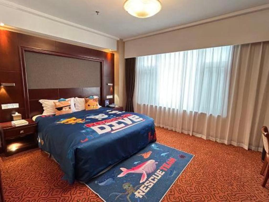 Yantai Golden Gulf Hotel Екстериор снимка